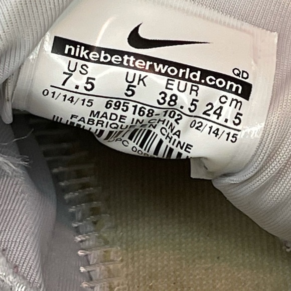 NIKE RUNNING SHOES GRAY SNAKE PRINT SIZE 7.5 - Picture 10 of 12